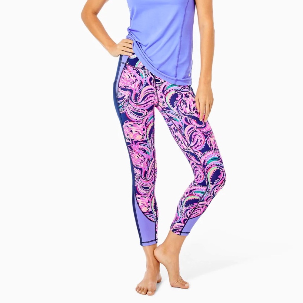 NWT Lilly Pulitzer Luxletic Weekender Leggings Navy Flock To The Top Medium